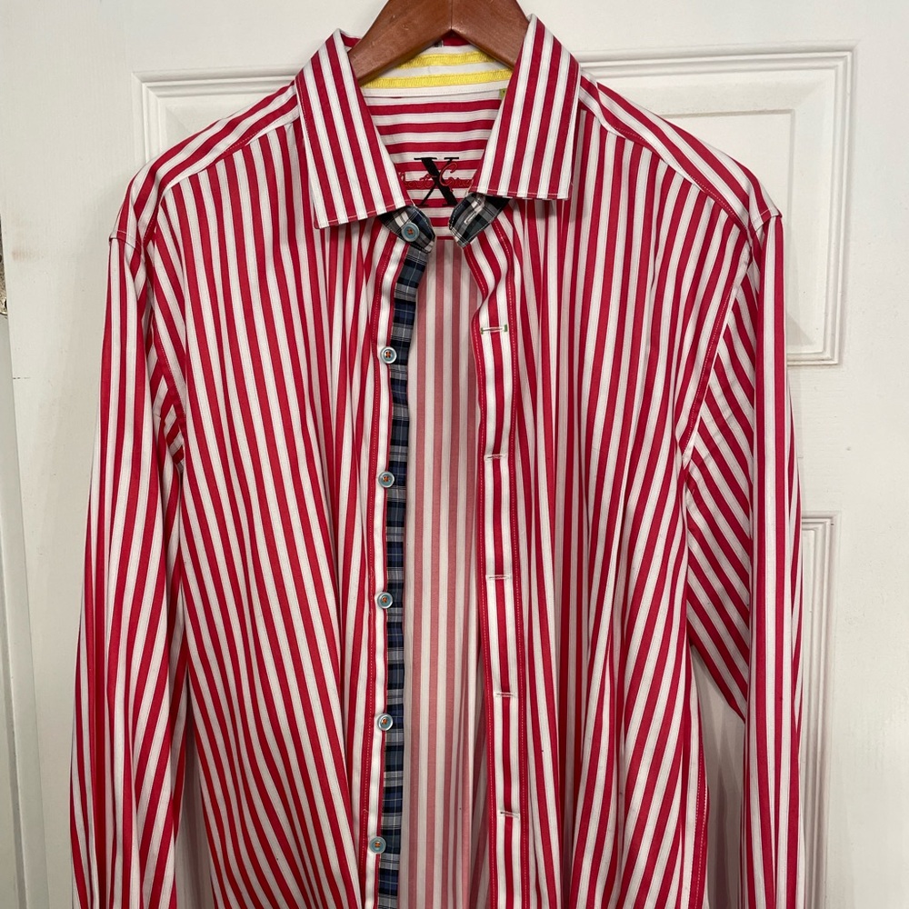 Robert Graham X series Dress Shirt. Size XL.
